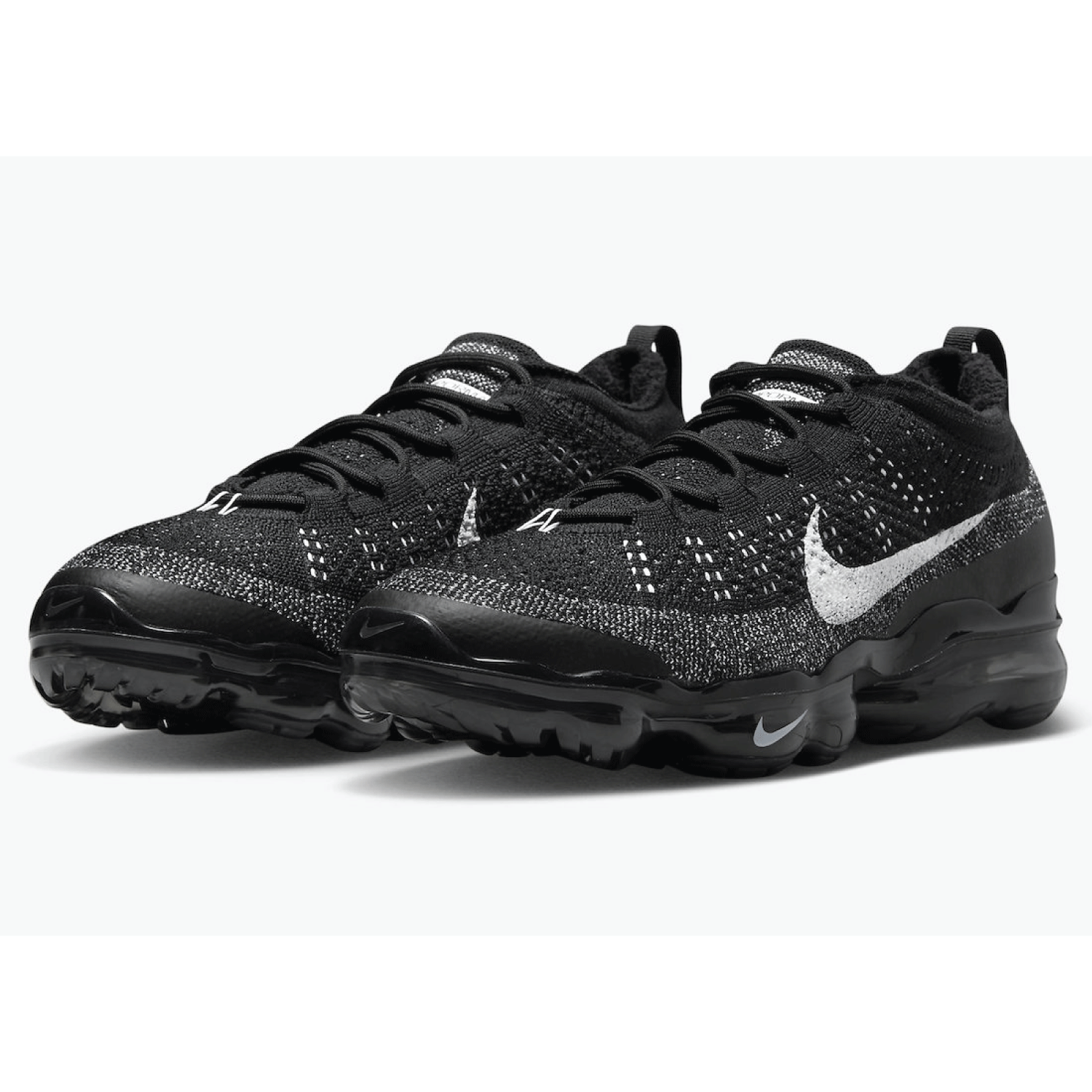 Air VaporMax 2023 Flyknit 'Oreo' - Image 6