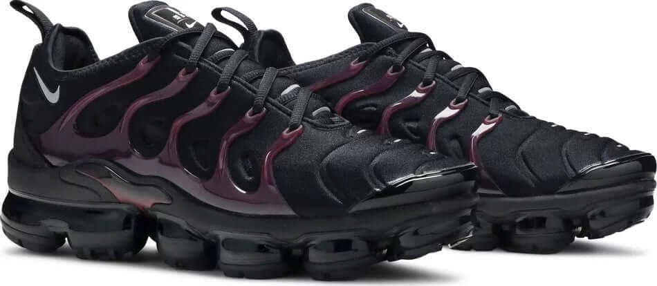 Air VaporMax Plus 'Black Noble Red' - Image 5
